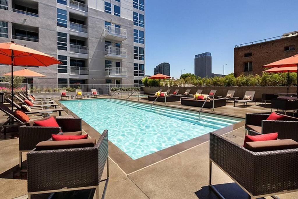 April Specials- Spot Dtla- Free Parking Apartamento