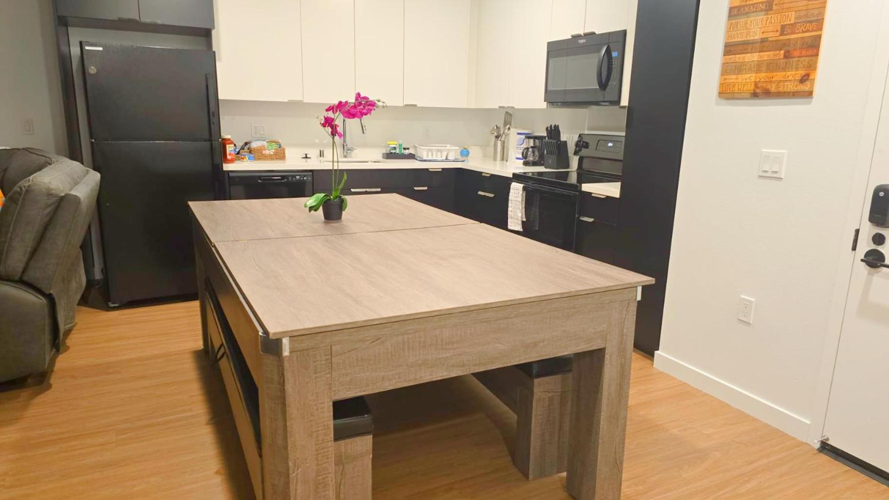 Stayspro - Cityscape Luxury Homes In The Heart Of Angeles Los Angeles