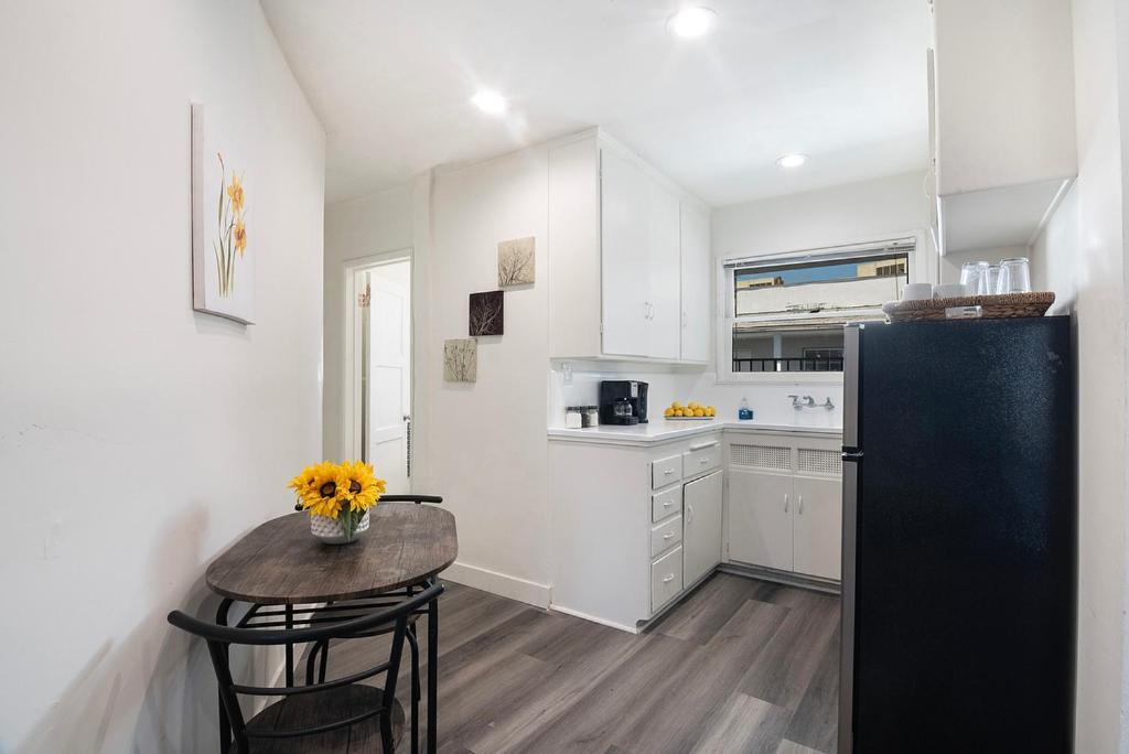 Apartment Beautiful 3 Bedroom Beverly Hills Adj Los Angeles