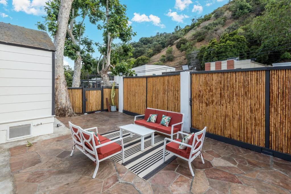 Luxurious Bel Air W/ Jacuzzi! 2bd 2ba * Los Angeles
