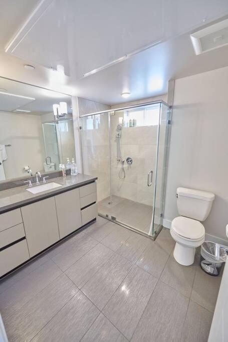 $3m Penthouse In K-town With Private Roof Deck Apartment