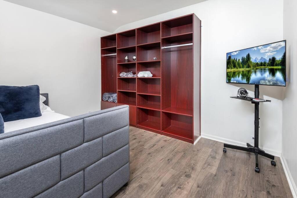 Apartamento Chic And Spacious 3br Gem In La *