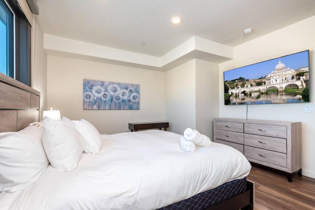 Apartment Luxurious Penthouse In Beverly Hills - Sleeps 10