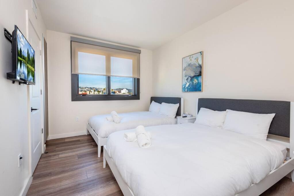 Apartment Luxurious Penthouse In Beverly Hills - Sleeps 10 Los Angeles
