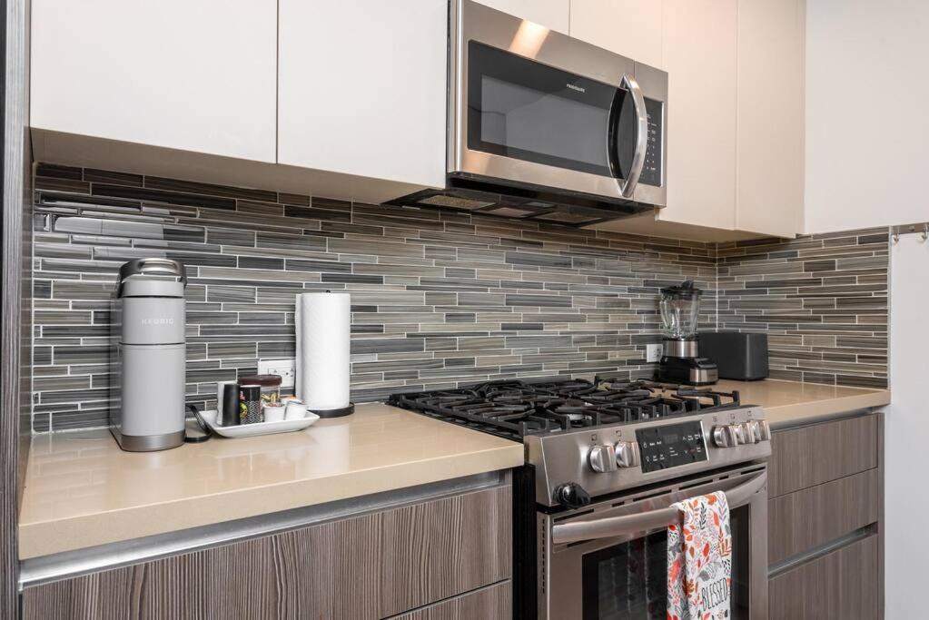 Luxurious Penthouse In Beverly Hills - Sleeps 10 Los Angeles