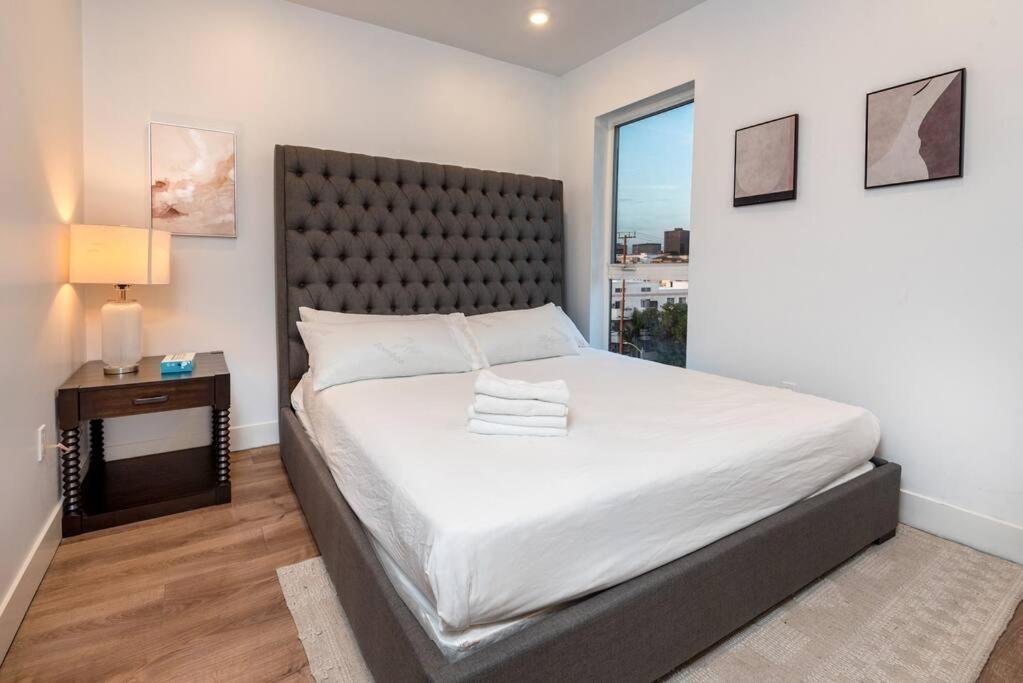 Holiday home Chic And Elegant 2-bedroom Haven W/ Roof Deck Los Angeles