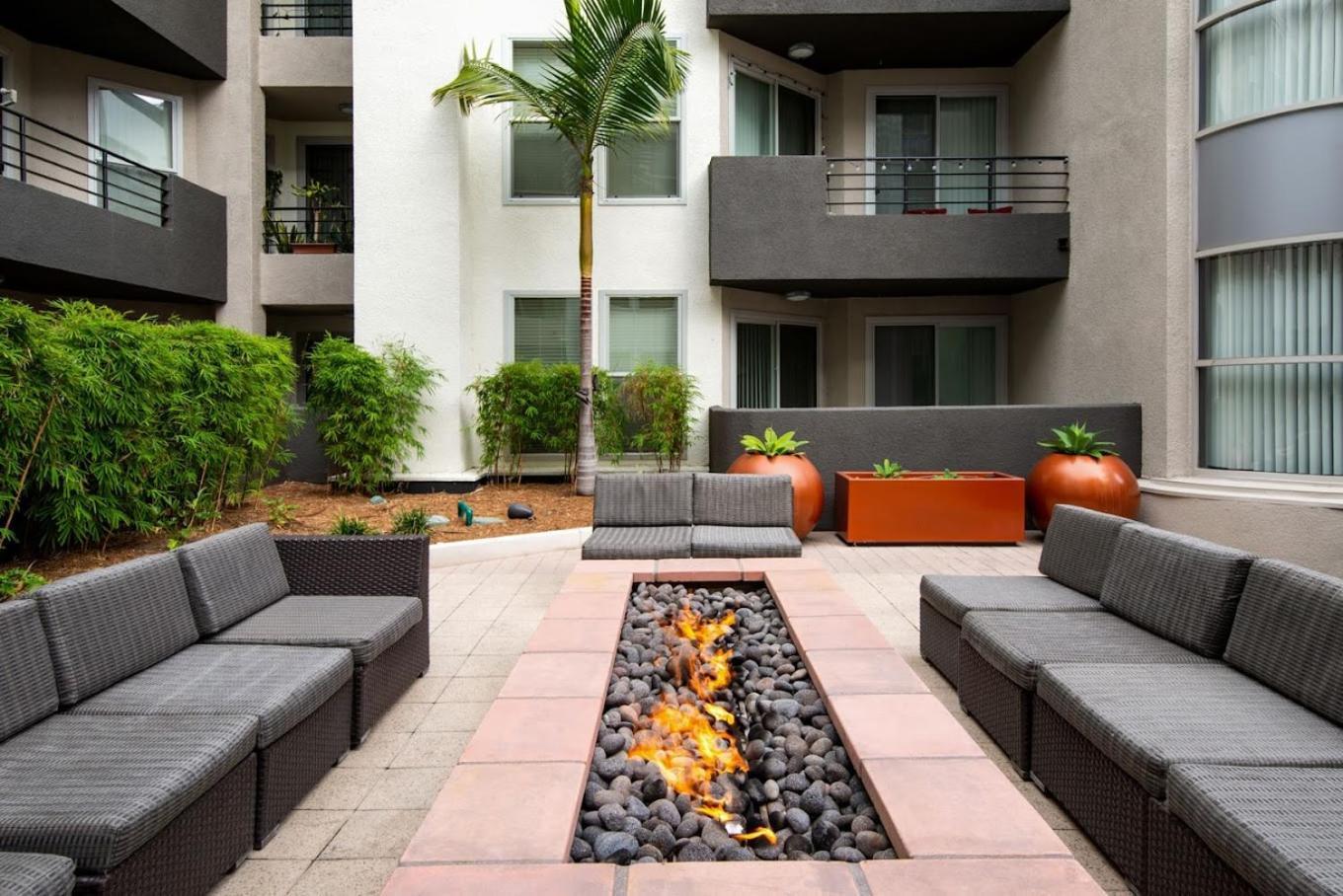 2 Bed In Marina Del Rey- Flash Deal!