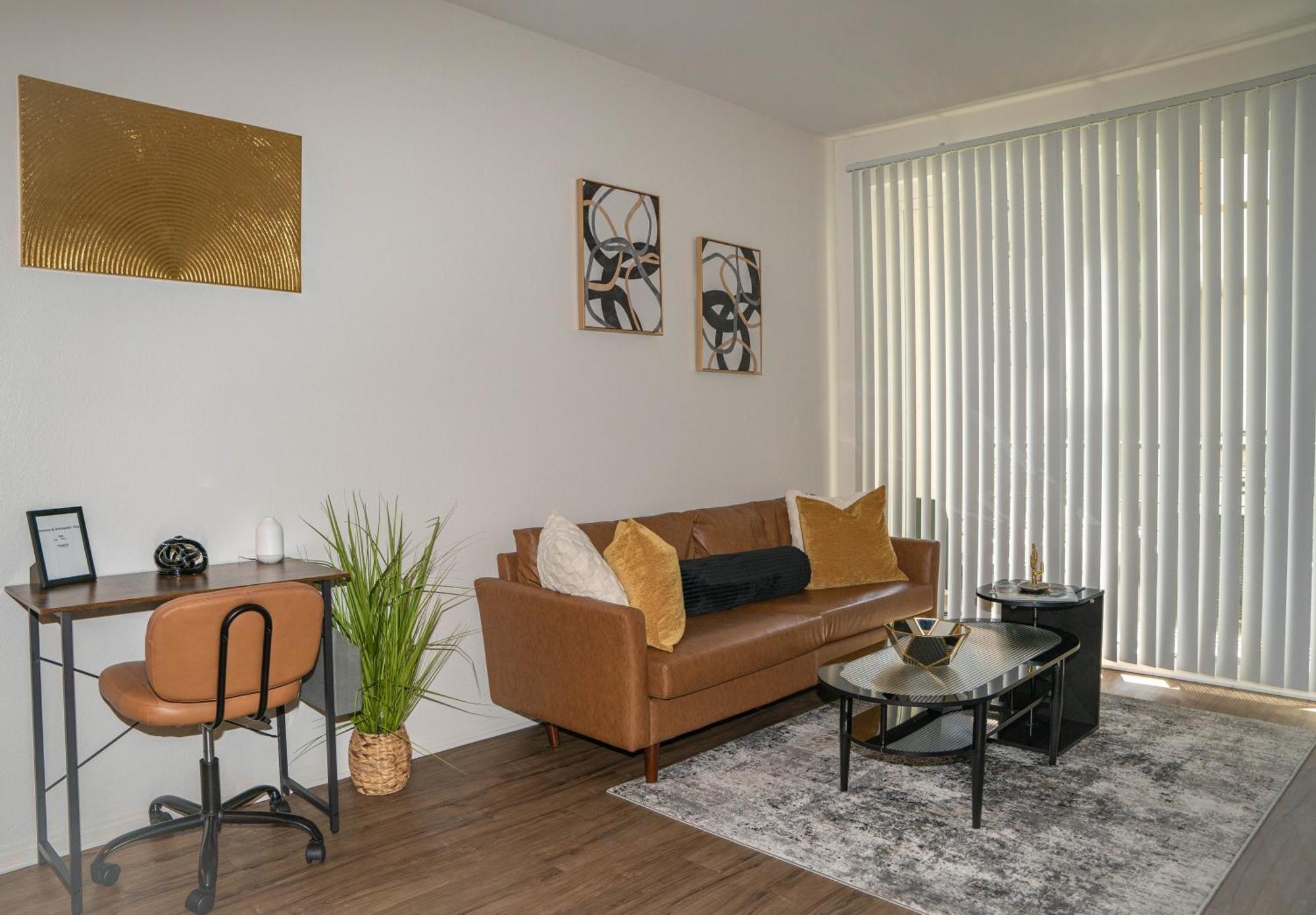 2 Bed In Marina Del Rey- Flash Deal! *