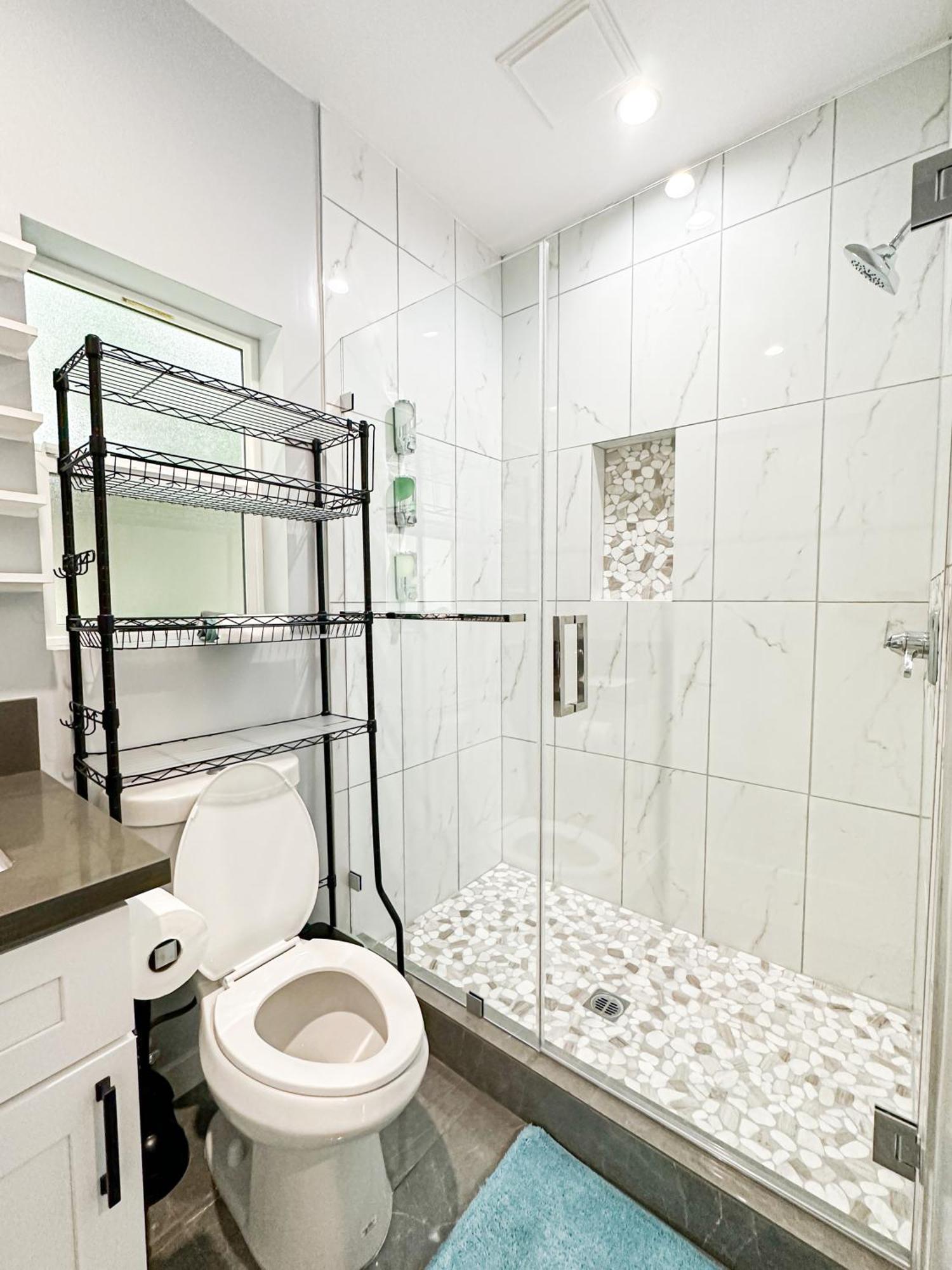 Spacious 4br-4ba In Hollywood-ful2-ww *