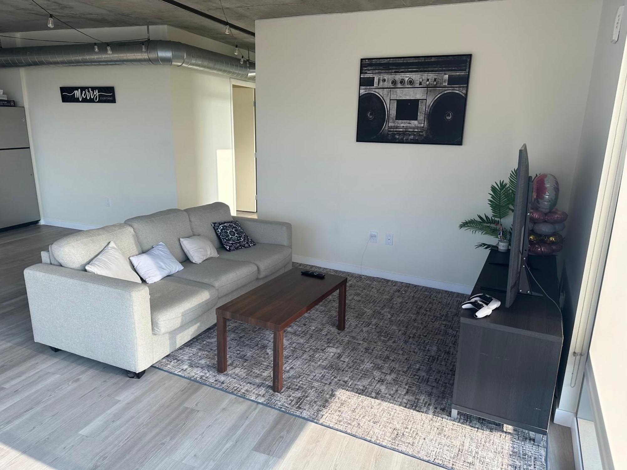 Russian Brilliant Apartment *