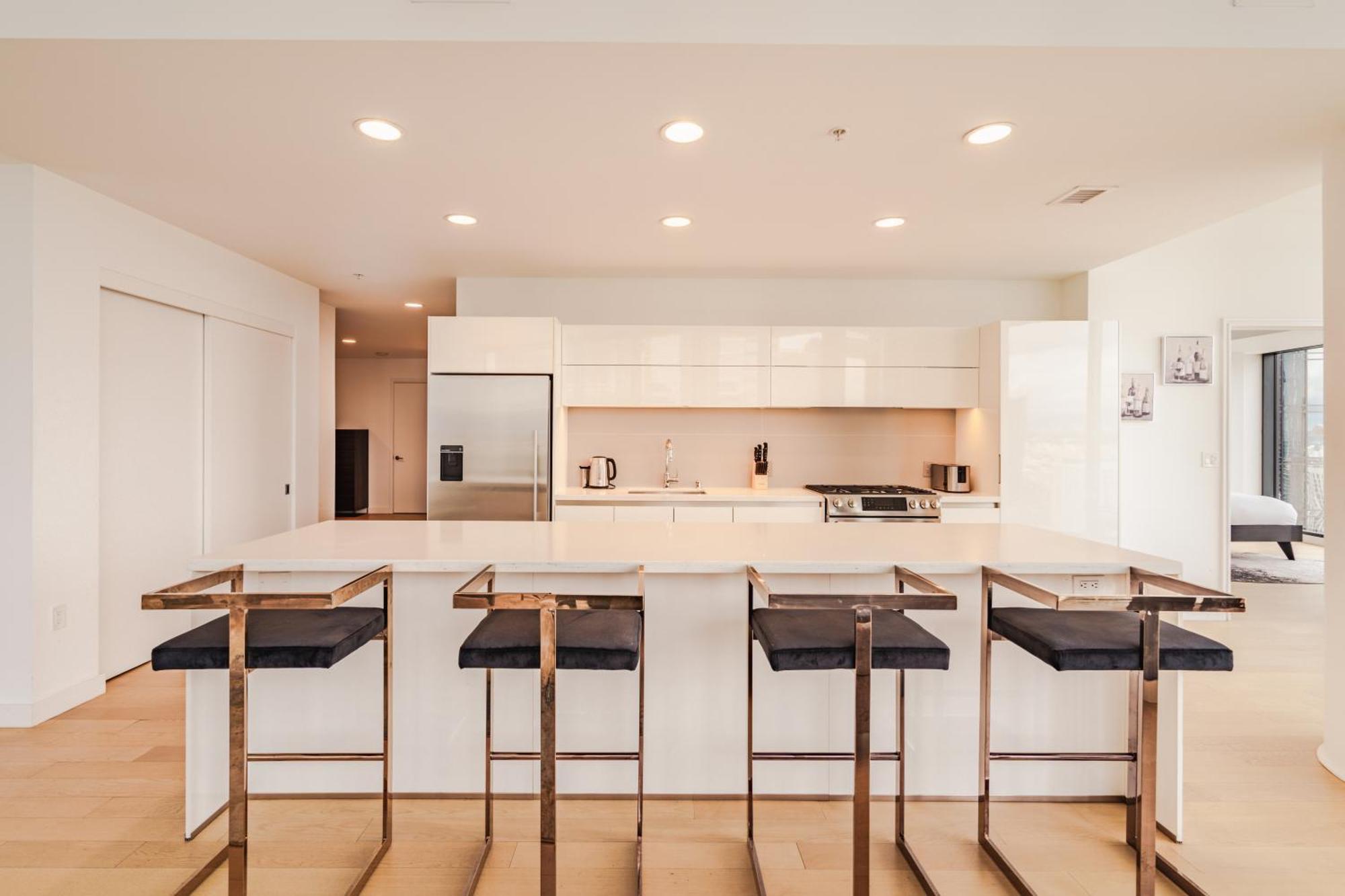 3 Bed 3 Bath Penthouse At Prime Location Apartamento *