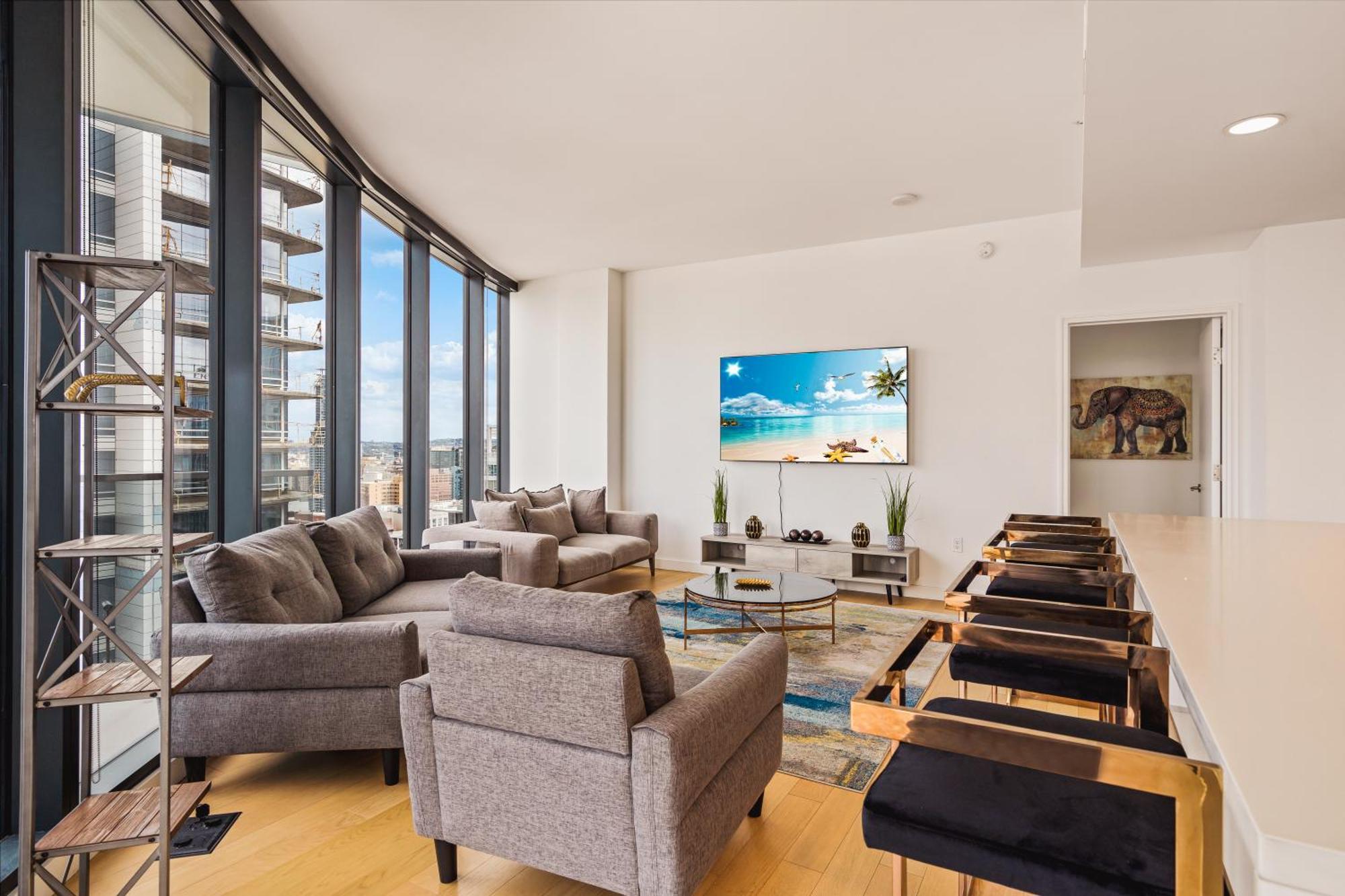 3 Bed 3 Bath Penthouse At Prime Location Apartamento