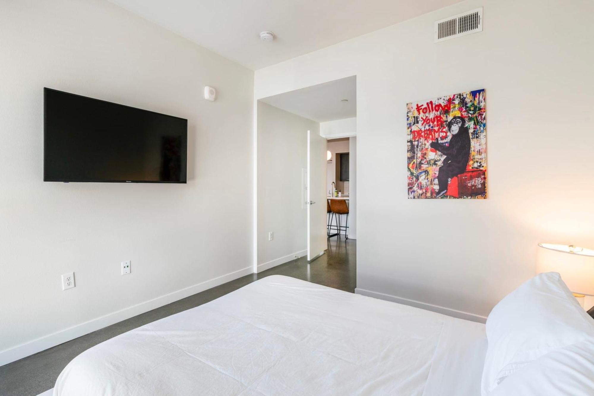 Apartment New 2br Luxury Hollywood Los Angeles