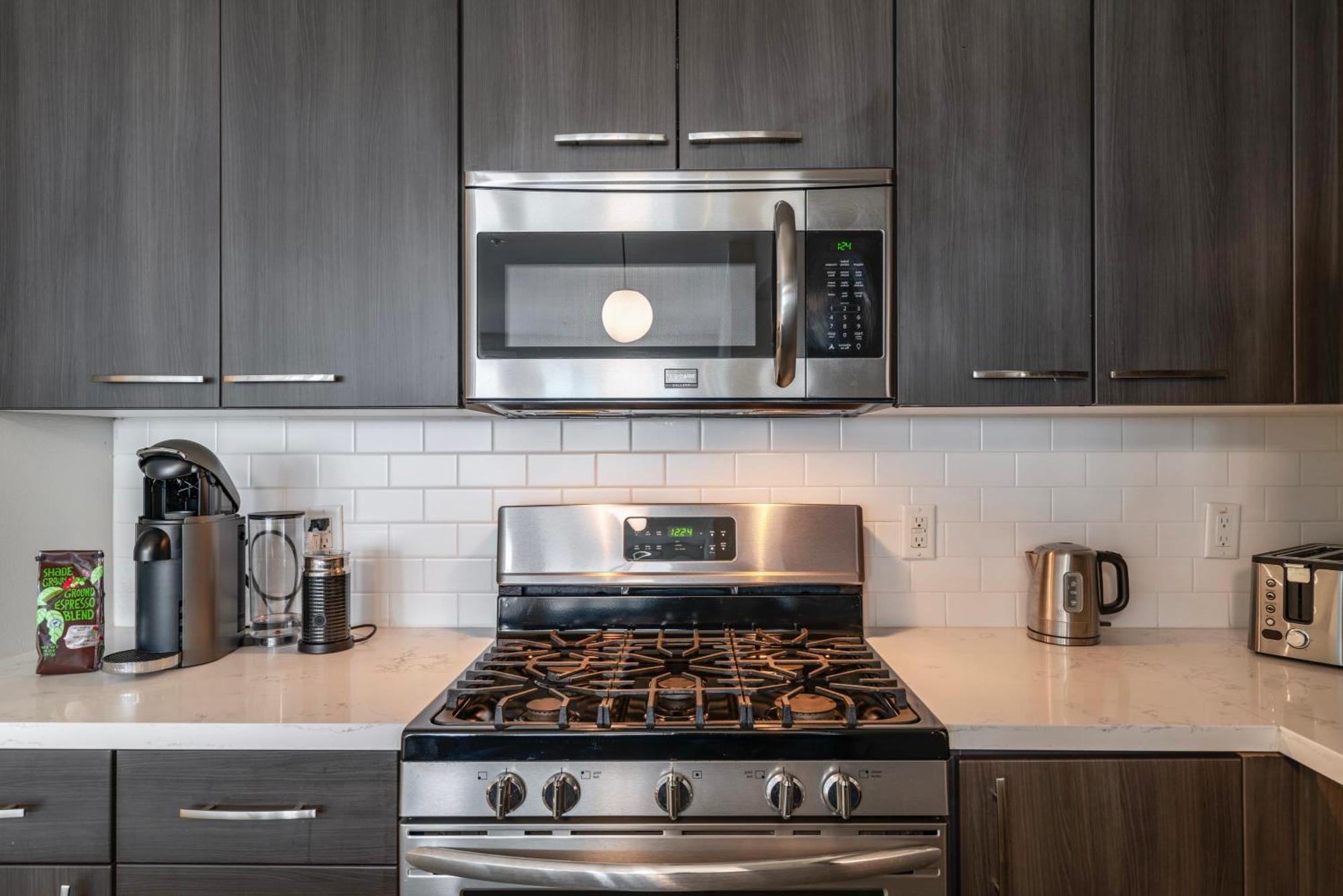 New 2br Luxury Hollywood * Los Angeles