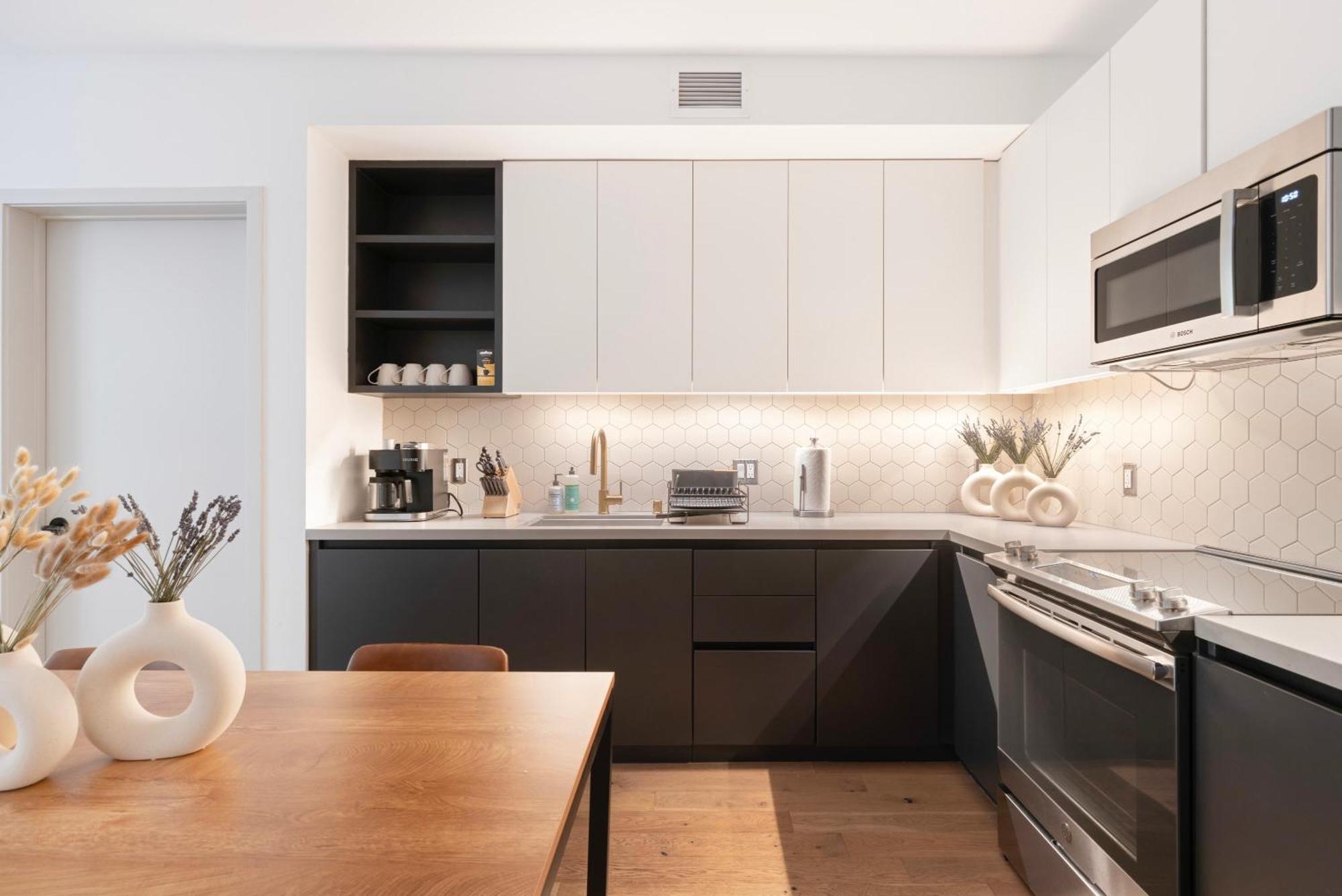 Apartment Hollywood 2 Bedroom Luxury