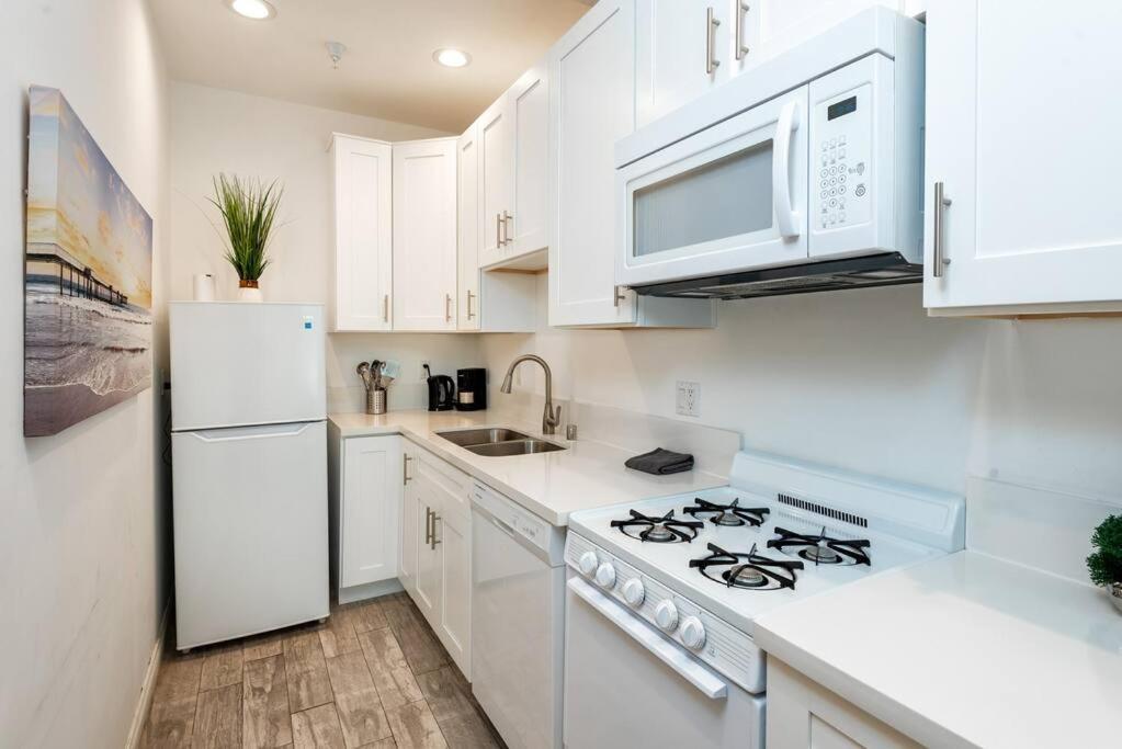 Modern Studio Gem: Perfect For Four Casa de férias Los Angeles