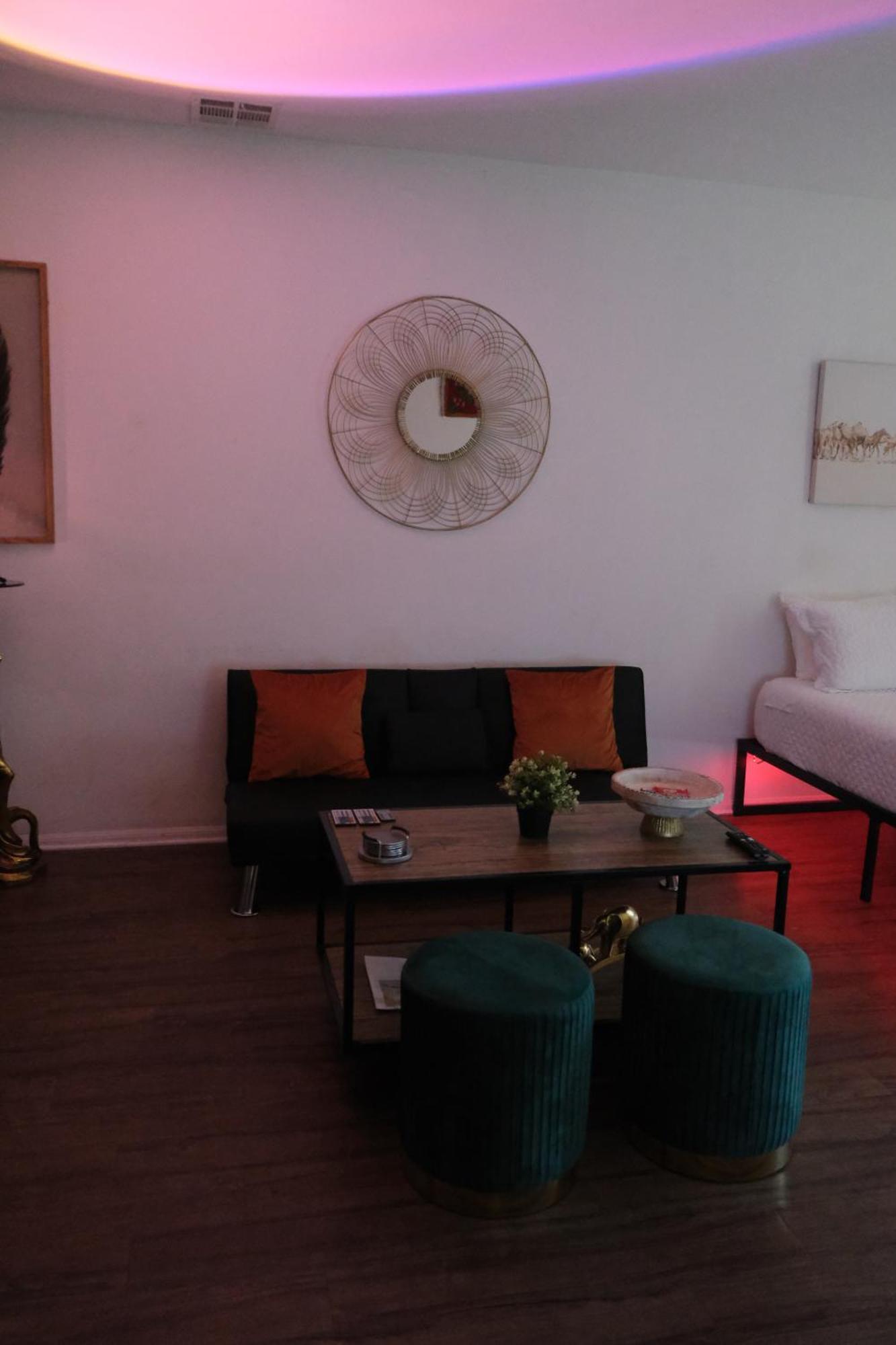 Apartment Elegant In Mdr-venice With Pool, Hottub & Gym *