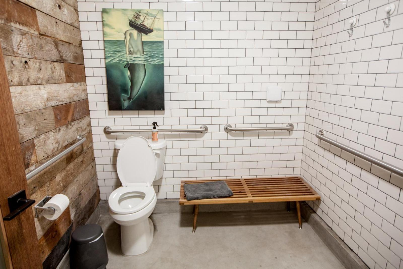 Hostel Podshare East Hollywood Los Angeles