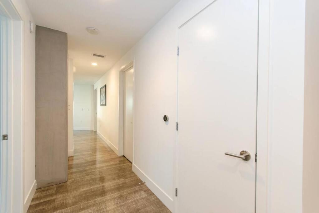 Apartamento Cripto Arena In 5 Min Sleeps 9 Three Bedrooms