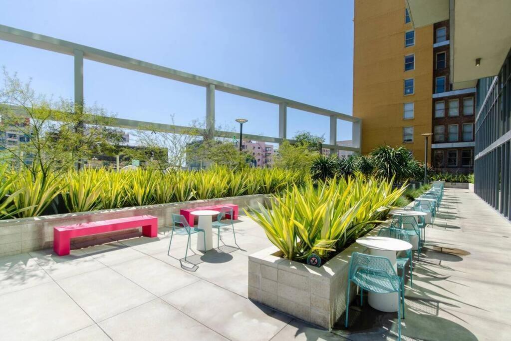 Cripto Arena In 5 Min Sleeps 9 Three Bedrooms Los Angeles
