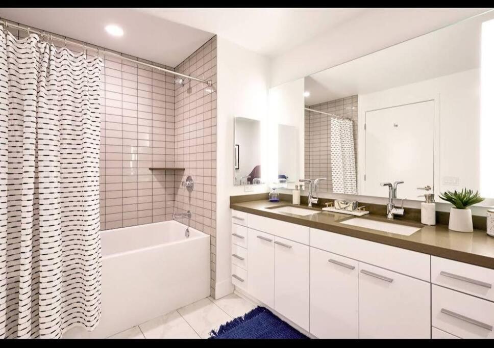 Apartamento Cripto Arena In 5 Min Sleeps 9 Three Bedrooms