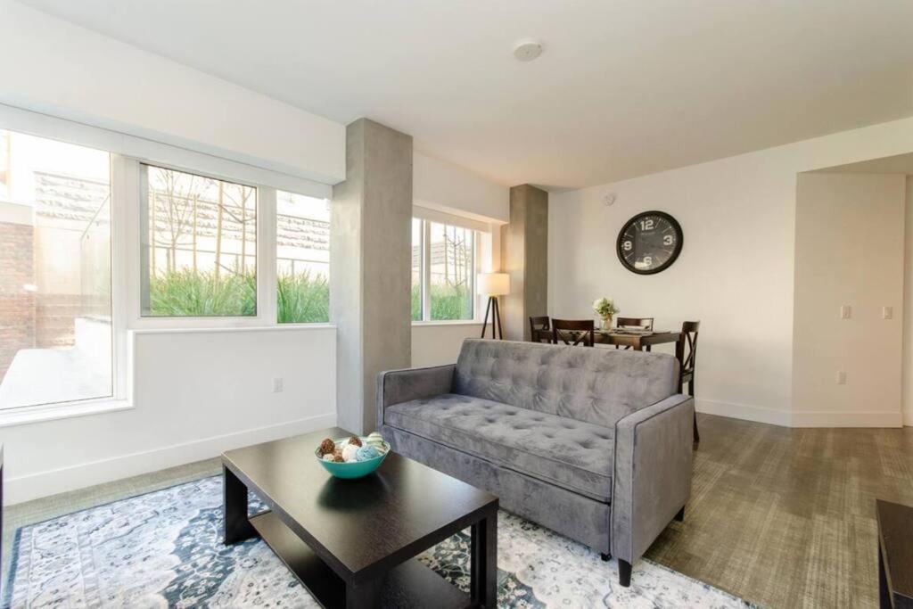 Apartamento Cripto Arena In 5 Min Sleeps 9 Three Bedrooms