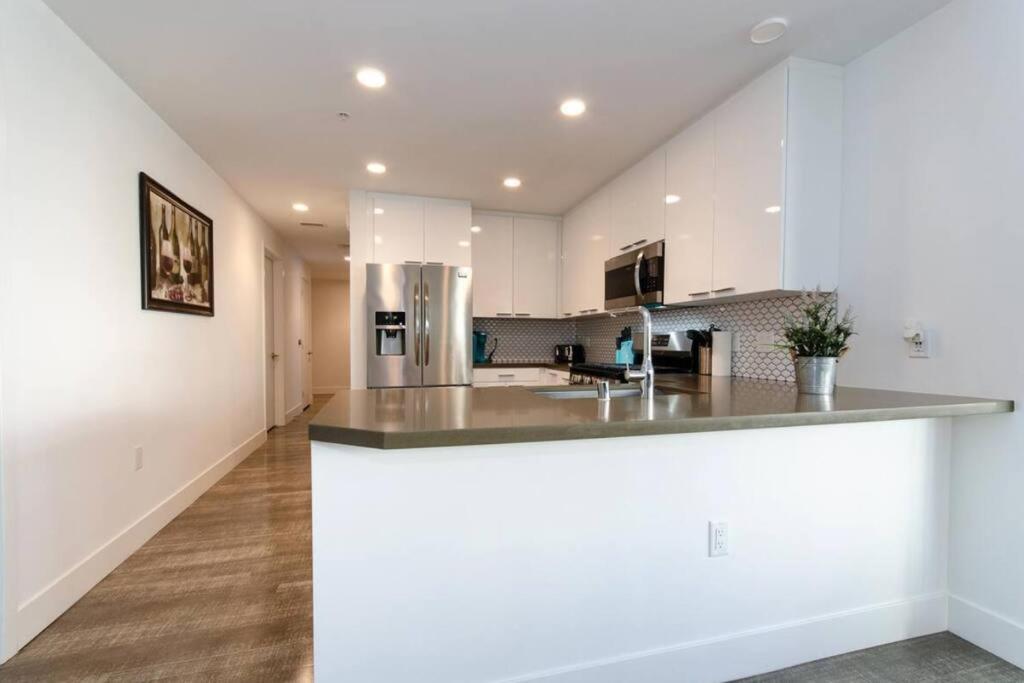 Apartamento Cripto Arena In 5 Min Sleeps 9 Three Bedrooms *