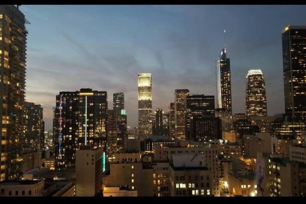 Cripto Arena In 5 Min Sleeps 9 Three Bedrooms Los Angeles