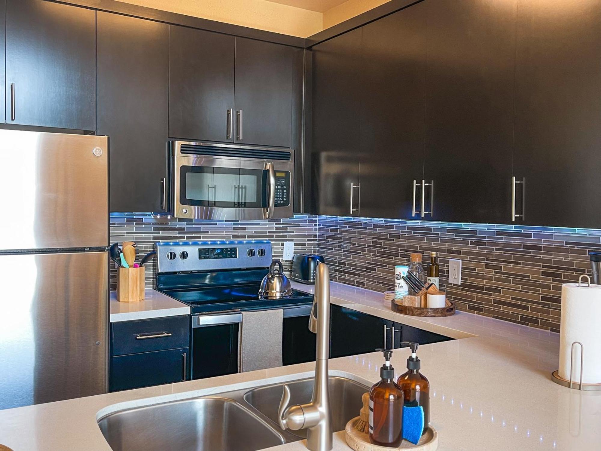Sunny 1bdr Centrally Located In Marina Del Rey Los Angeles