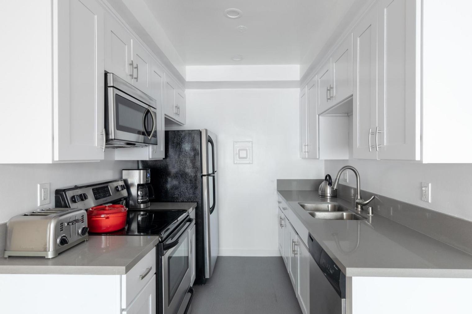 Apartment Beverly Hills 1br W Pool Nr Beverly Center Lax-280 Los Angeles
