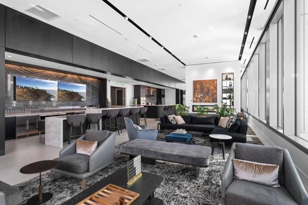 Apartment Epitome Of Luxury In Dtla Los Angeles