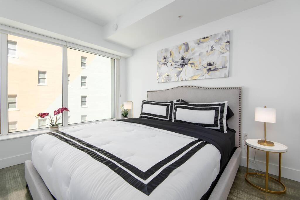 Apartamento High Rise 3 Bedroom Sleeps 9 Walk To Cripto Arena In 20 Minutes *