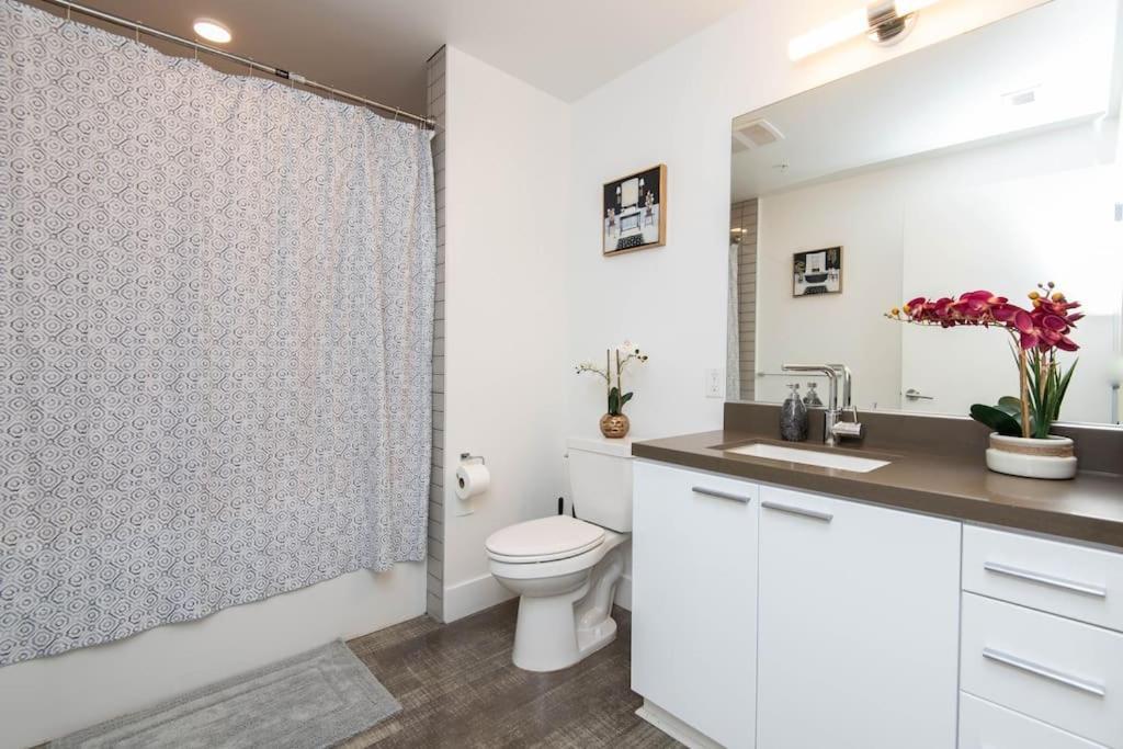 High Rise 3 Bedroom Sleeps 9 Walk To Cripto Arena In 20 Minutes Apartamento Los Angeles