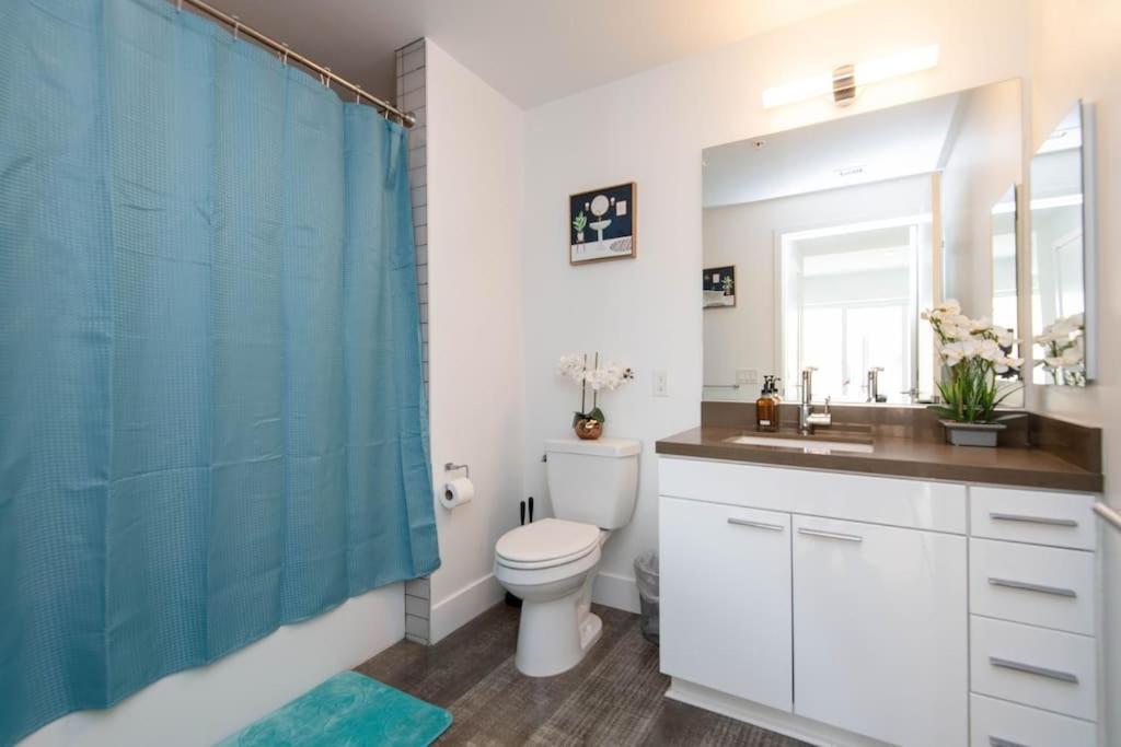 High Rise 3 Bedroom Sleeps 9 Walk To Cripto Arena In 20 Minutes Apartamento