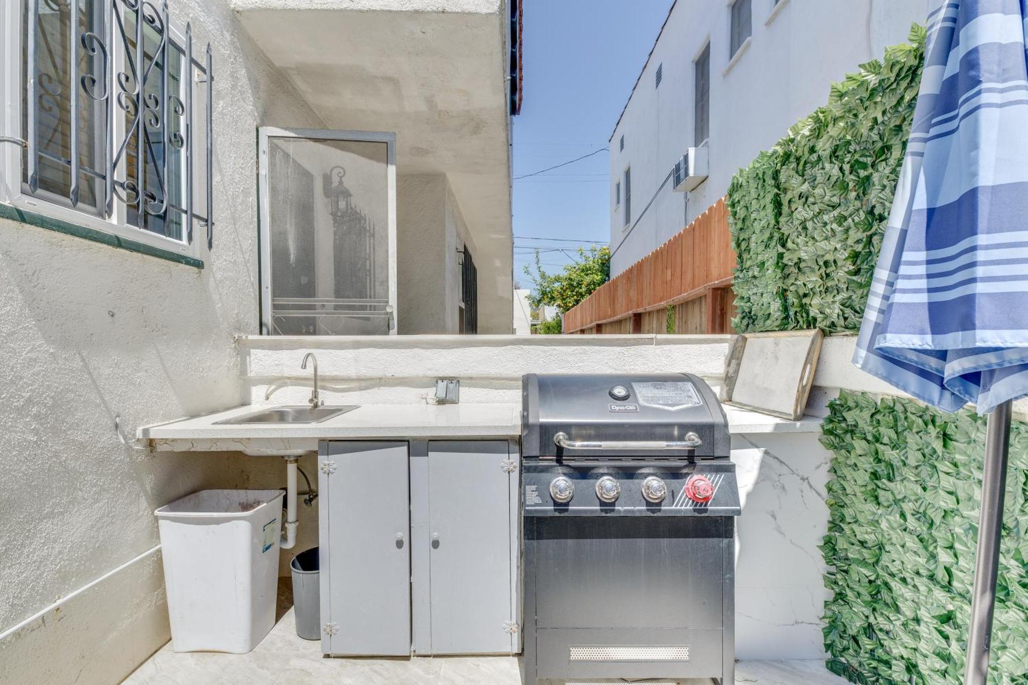 Upscale Angeles Retreat With Patio And Bbq Grill! * Los Angeles