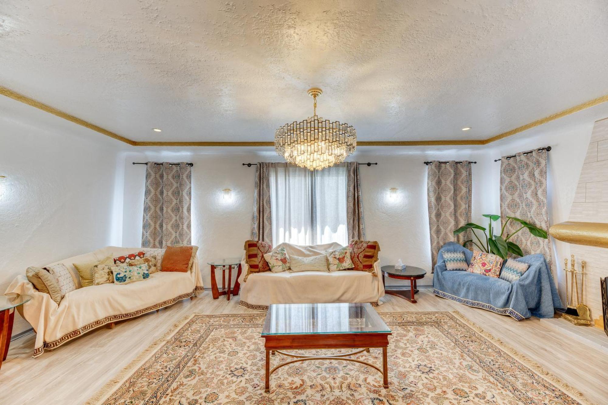 Upscale Angeles Retreat With Patio And Bbq Grill! Holiday home Los Angeles