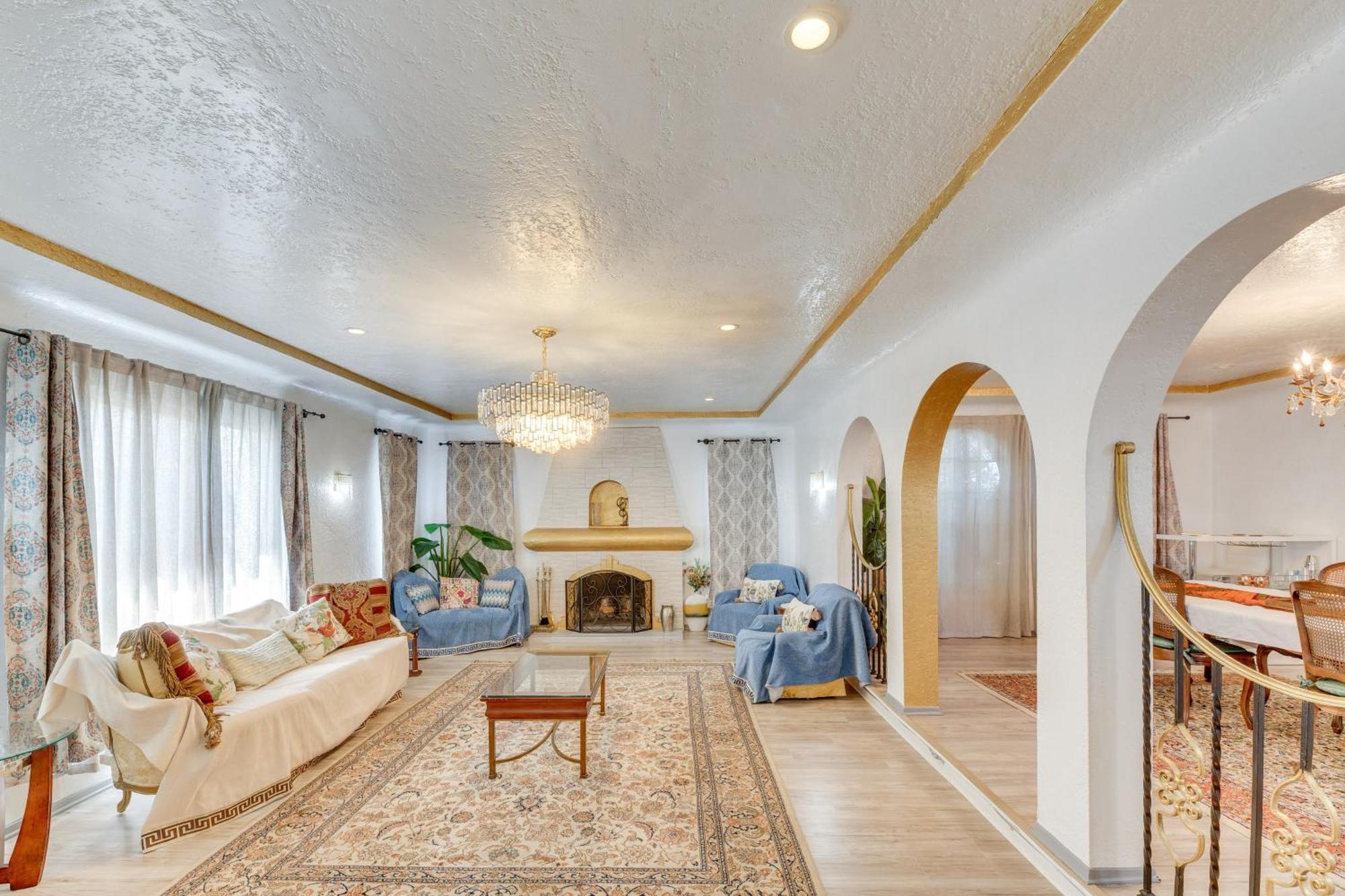 Upscale Angeles Retreat With Patio And Bbq Grill! Los Angeles