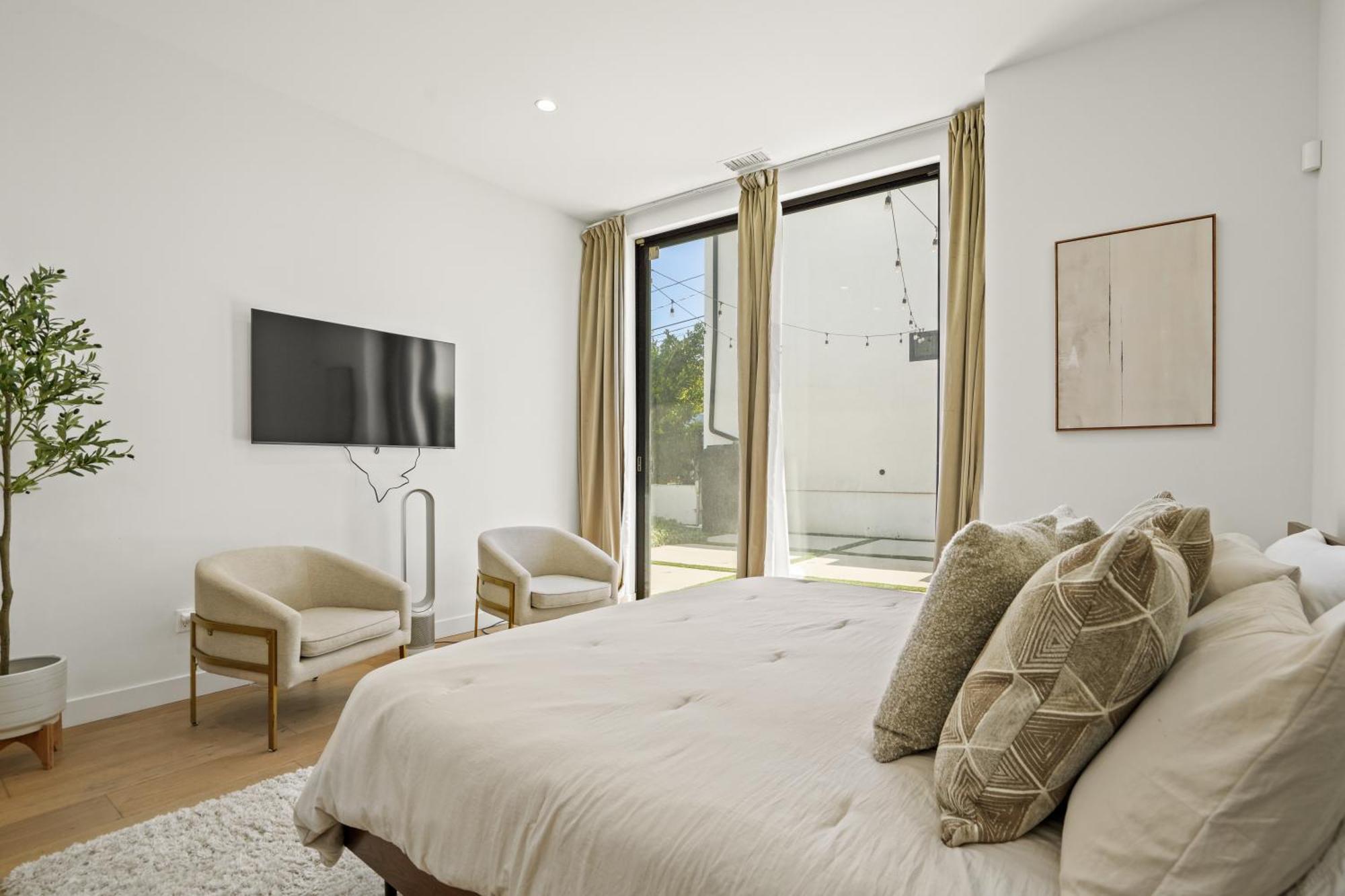 Holiday home New Lavish Elegant 3br In Mar Vista, Pet Friendly! 10min To Venice Beach! Los Angeles
