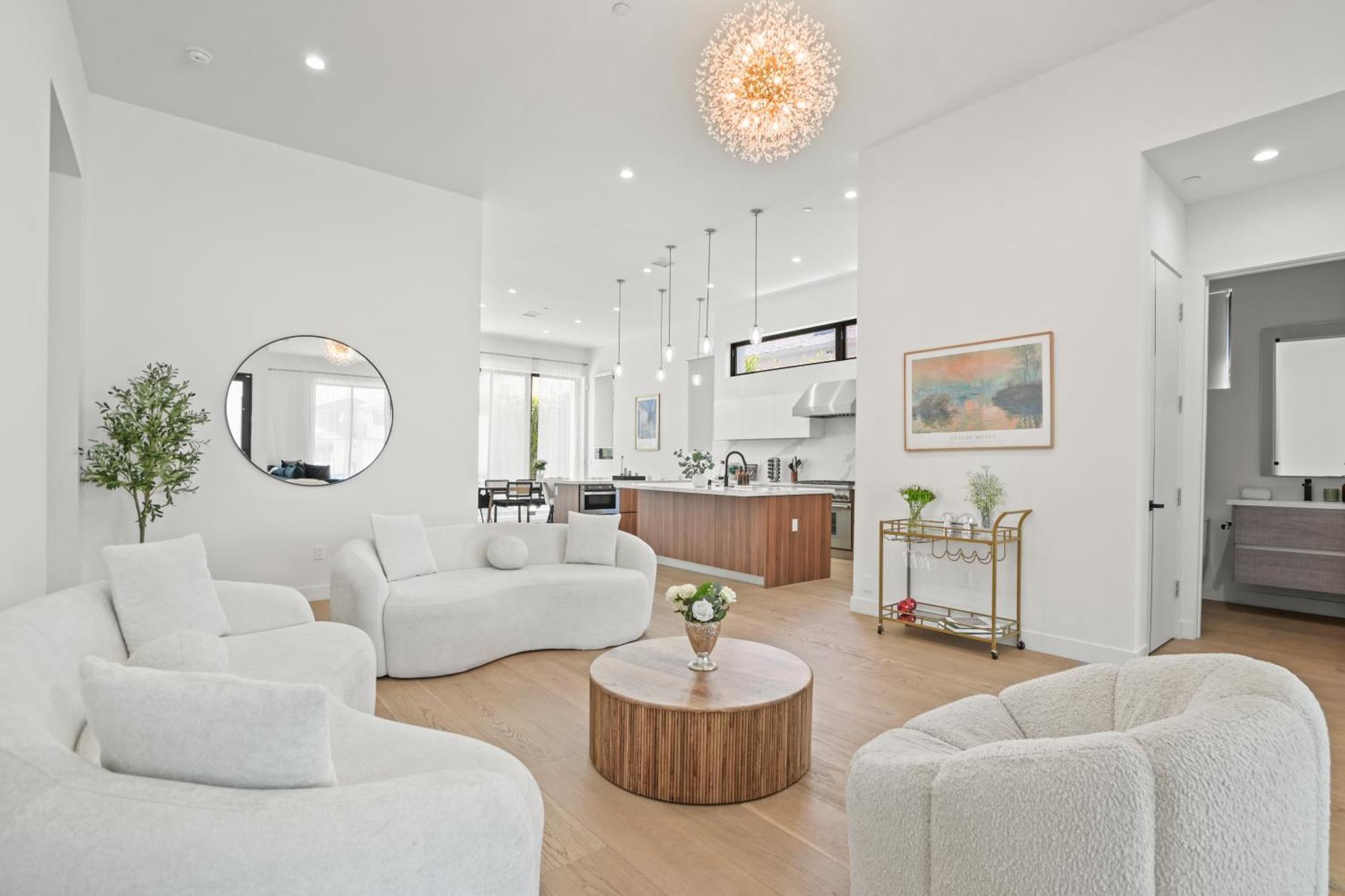 New Lavish Elegant 3br In Mar Vista, Pet Friendly! 10min To Venice Beach!