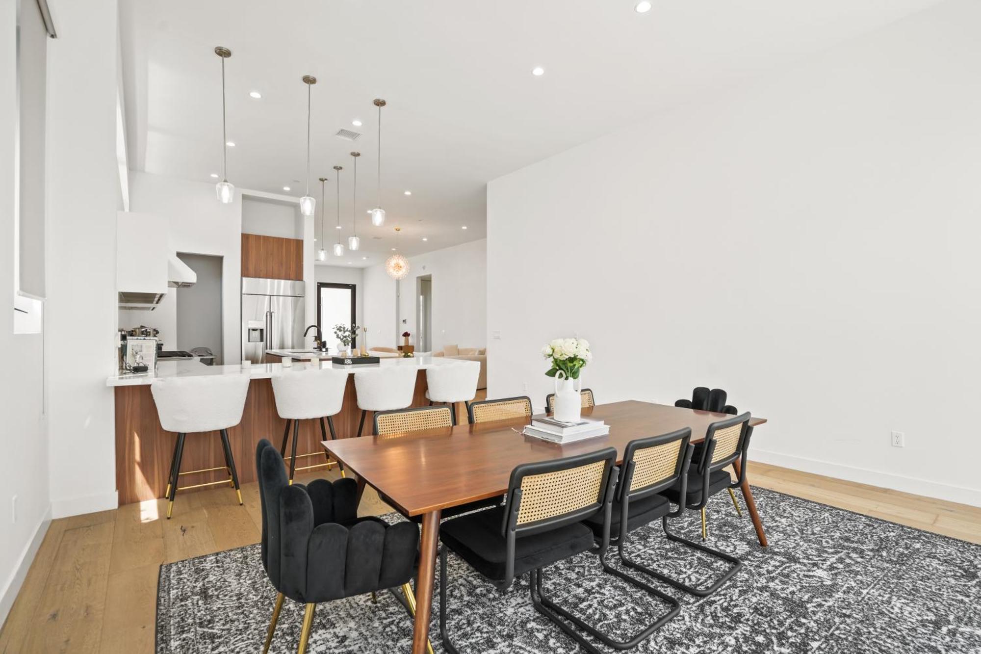 New Lavish Elegant 3br In Mar Vista, Pet Friendly! 10min To Venice Beach! Holiday home *