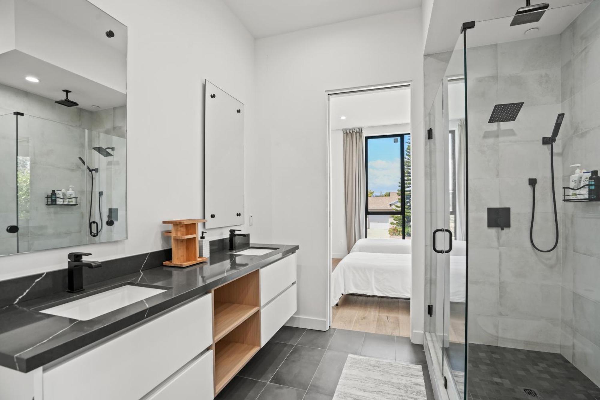 New Lavish Elegant 3br In Mar Vista, Pet Friendly! 10min To Venice Beach!