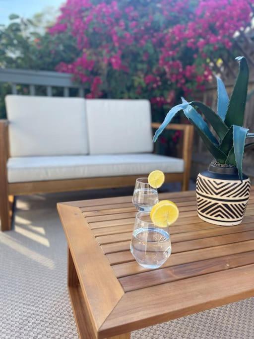 Sunny And Stylish 4be 2ba Venice Oasis