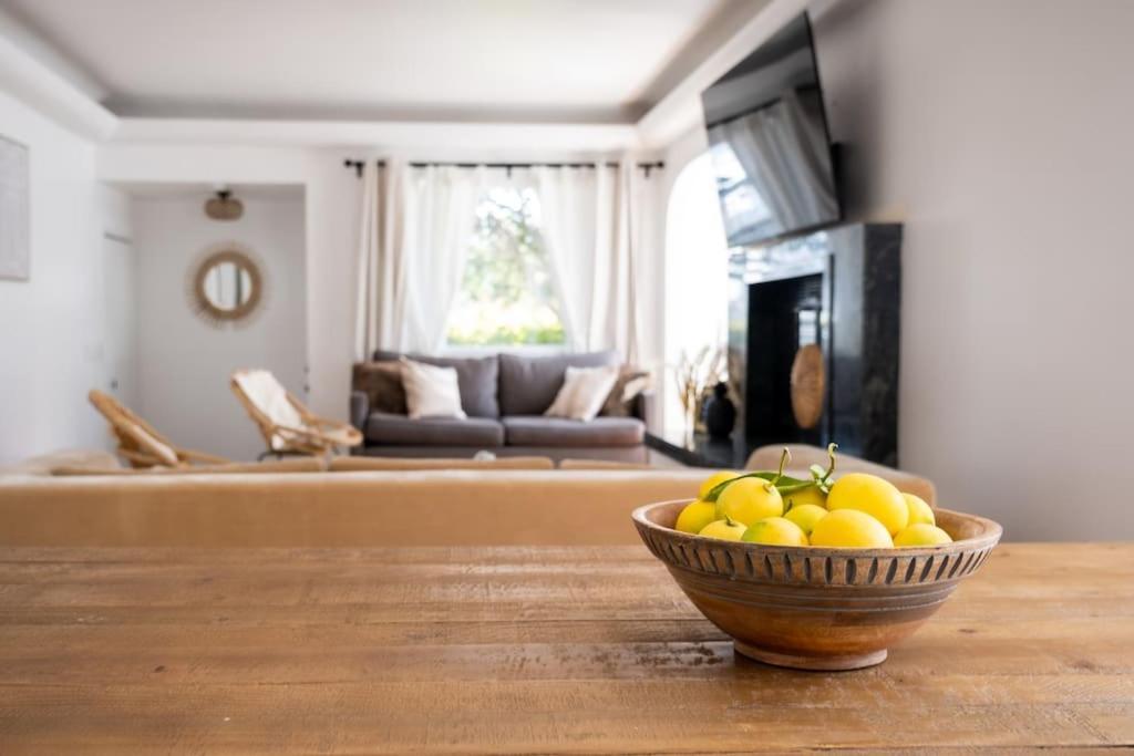 Sunny And Stylish 4be 2ba Venice Oasis *