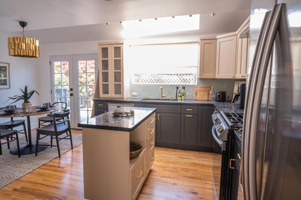 Sunny And Stylish 4be 2ba Venice Oasis Apartment Los Angeles