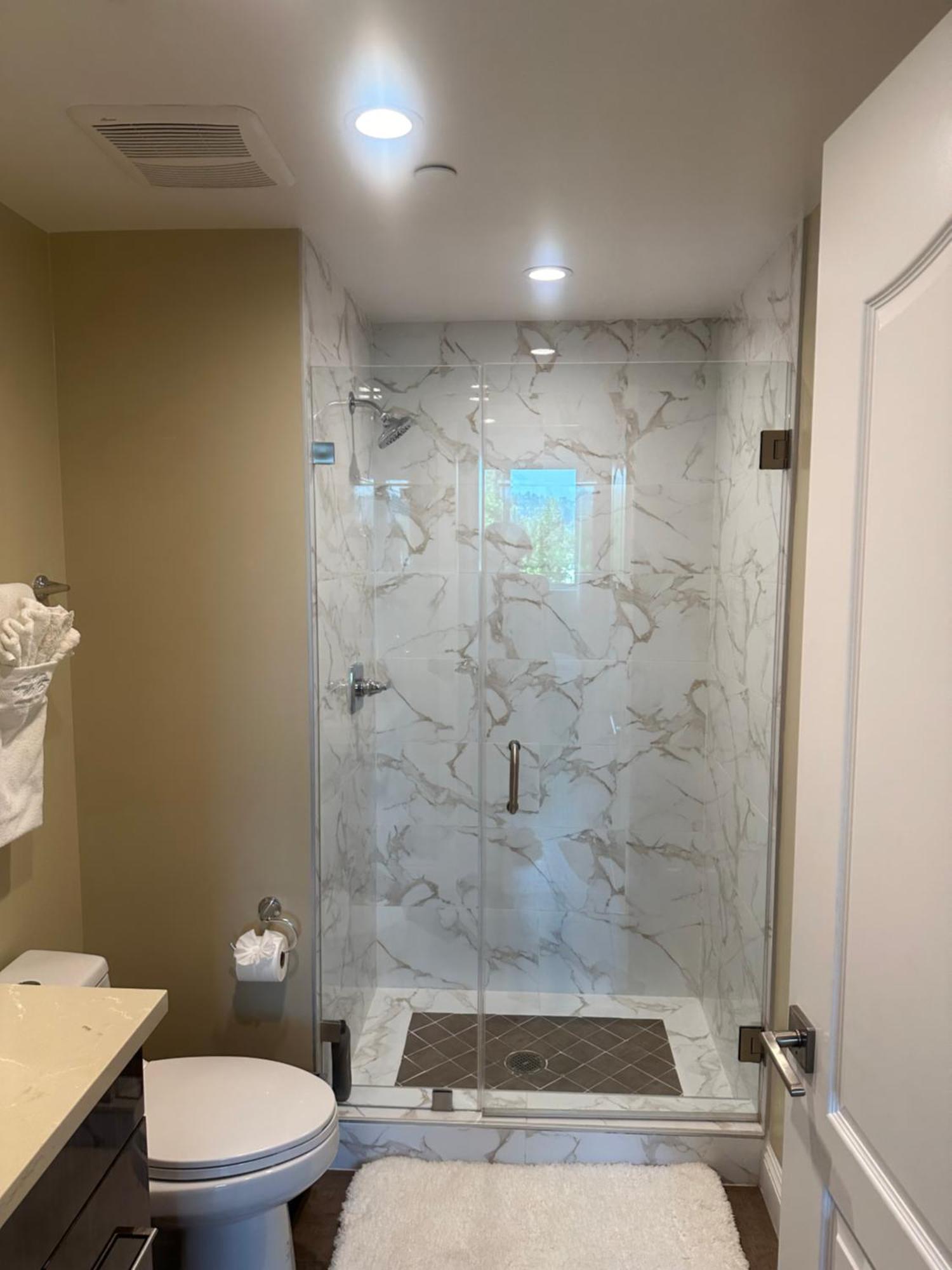 New And Bright Bedroom Ensuite Los Angeles