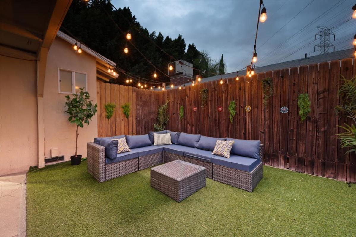 Chic Boho Retreat - Pool, Patio, Mini Golf & Arcade, Mins From Universal Studios!