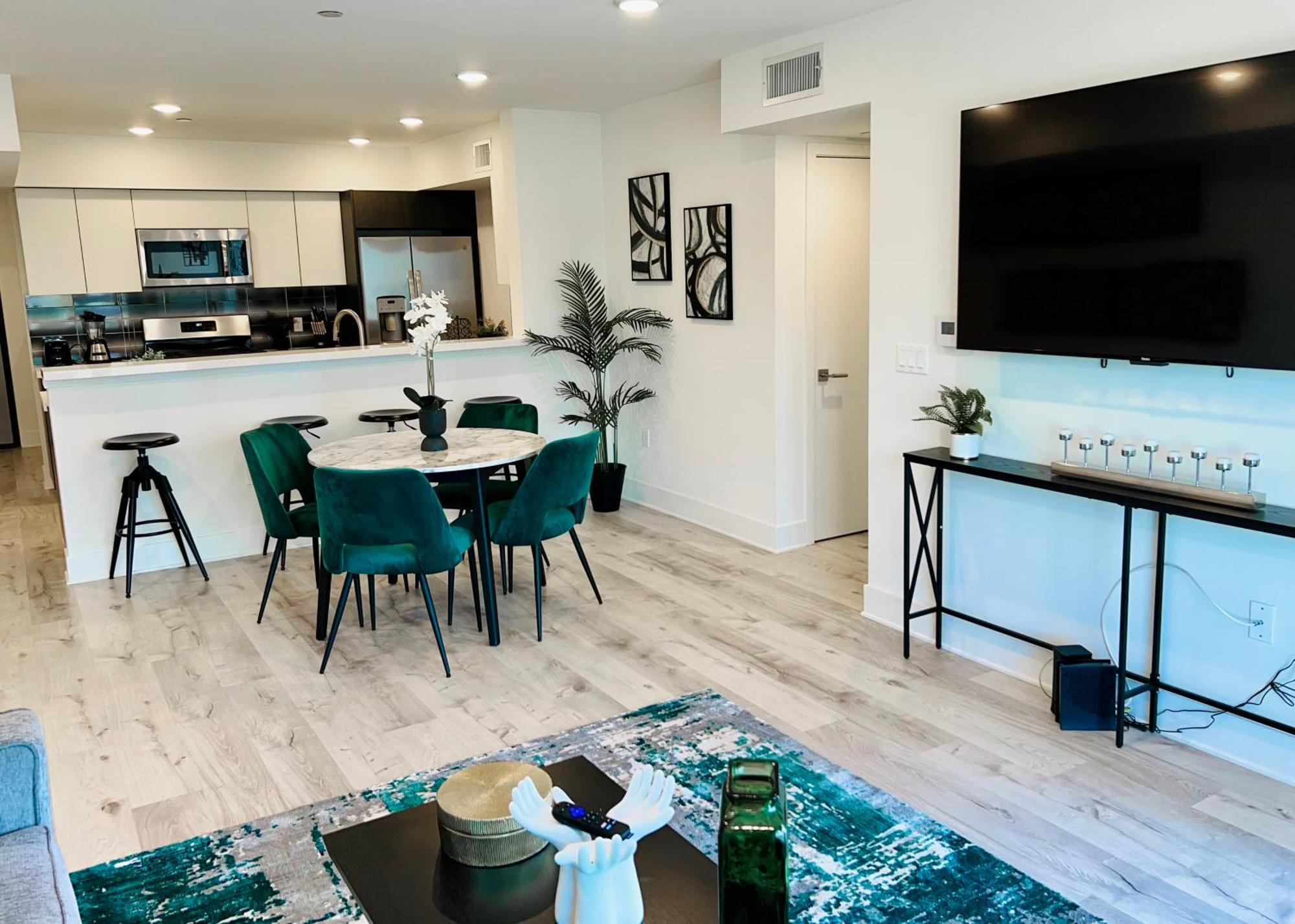 Century Cozy 2 Bedroom 4 Sleeps Crib W Parking 505 * Los Angeles
