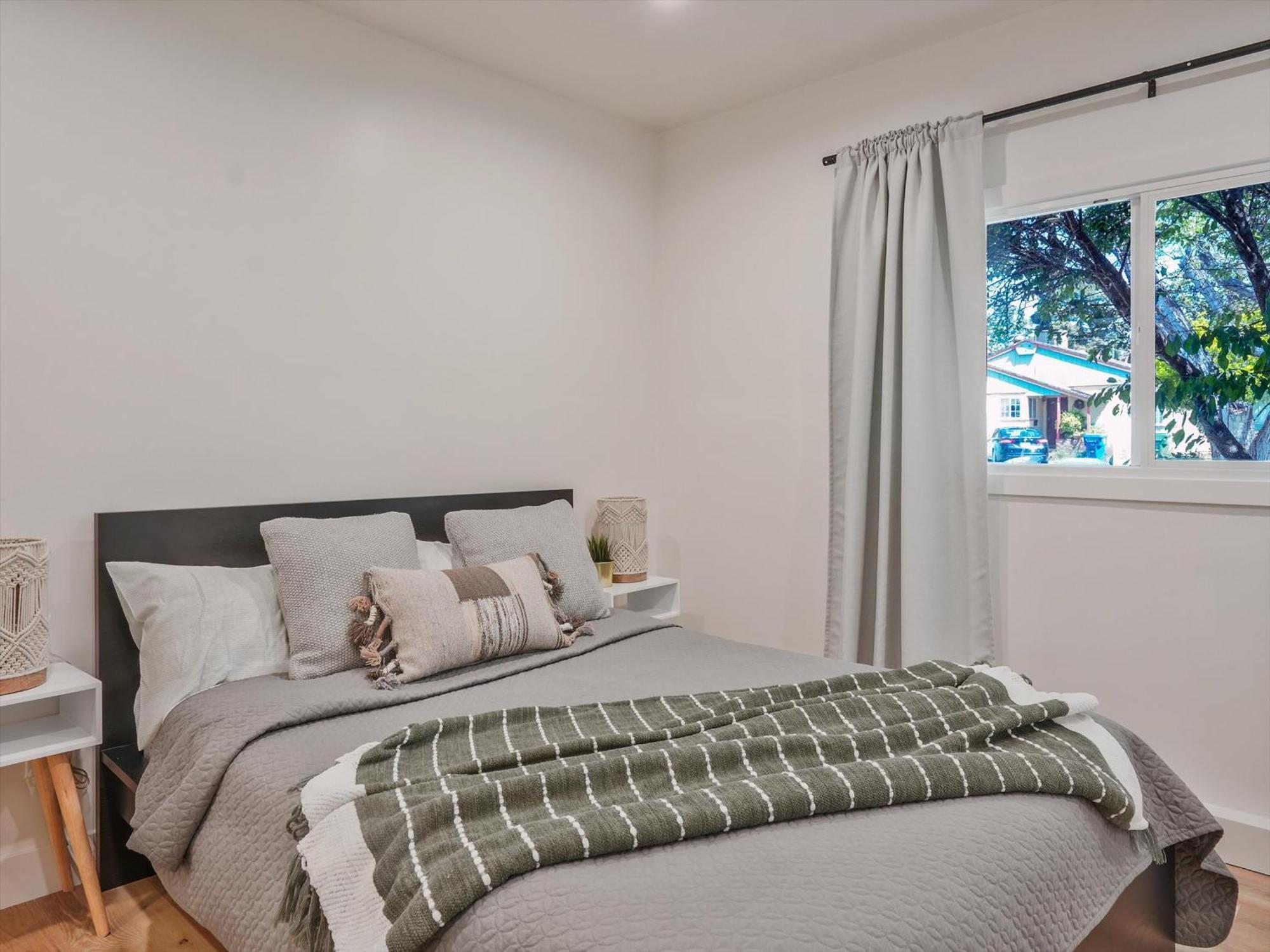 Hollywood Dream Pool & King Beds Holiday home Los Angeles
