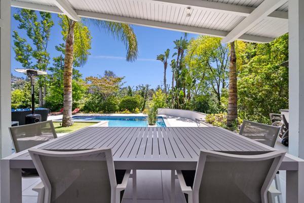 The Shadow Hill Luxury *