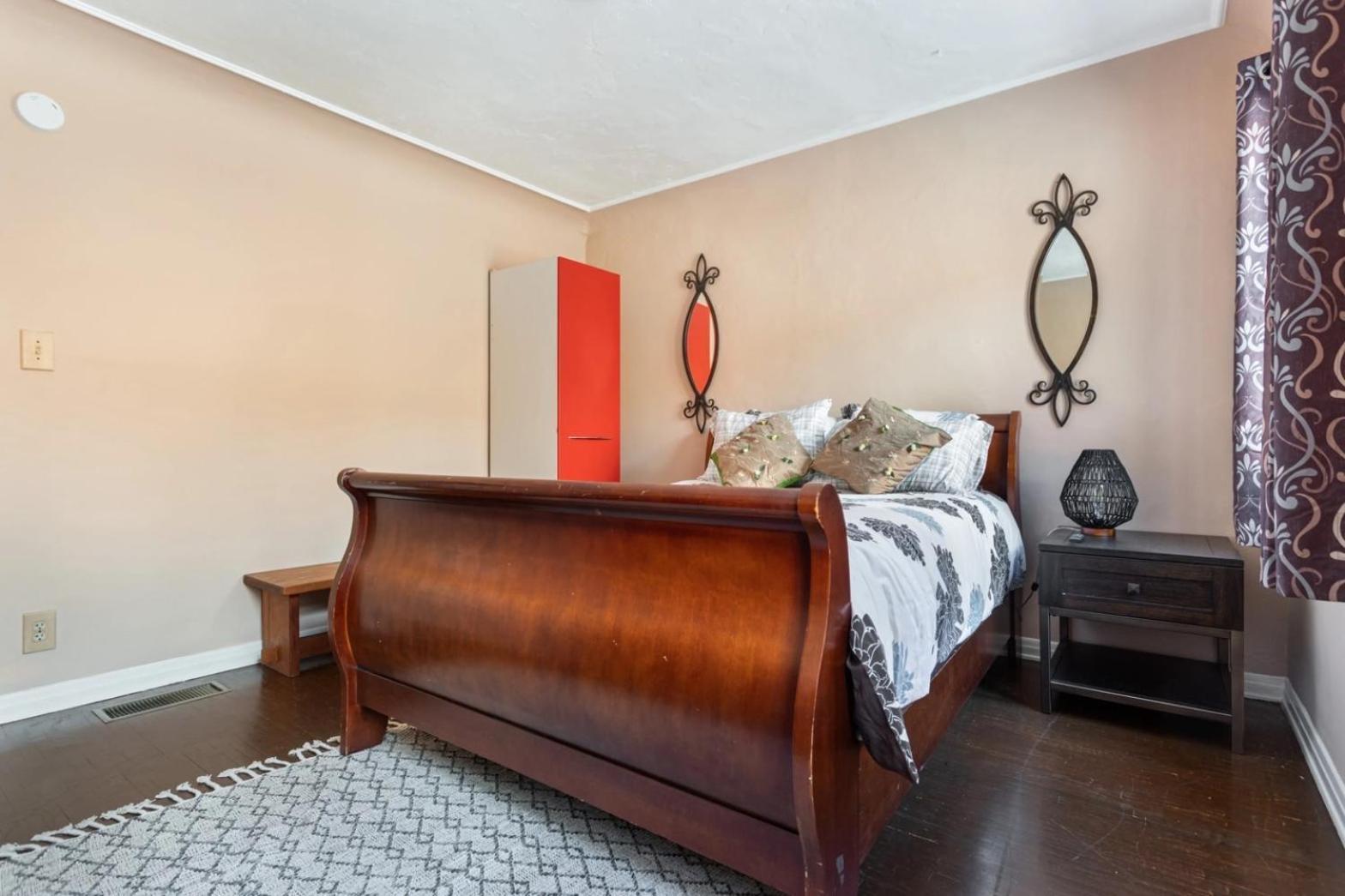 Chic Artist's - Mid Holiday home